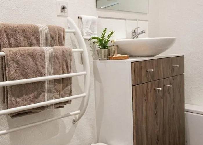 Apartment T1, Au Bord De L'eau